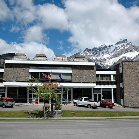 Banff Voyager Inn Exteriér fotografie